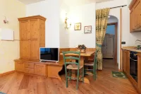 Live Asiago on Foot - Central Apartment Hotels in Asiago