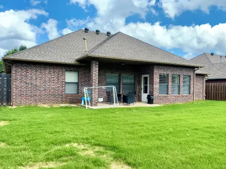 Heart of Edmond Retreat - 3bed 2bath