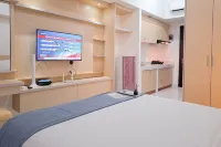 Cozy Studio at Casa de Parco Apartment Hotels in Cisauk