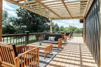 Basecamp151 Hotels in Rockfish