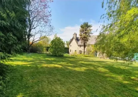 Au Mont De La Quintine #Pool and Jacuzzi