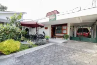 塞武本吉家庭旅館