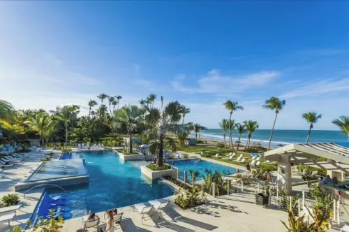 Luxurious Four Seasons PR Bahia Beach Villa; Golf, Pool, Tennis & Golf Cart
