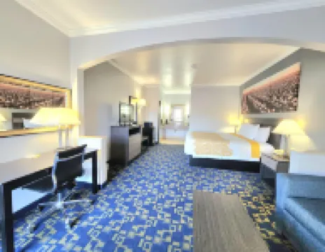 羅布斯敦戴斯酒店