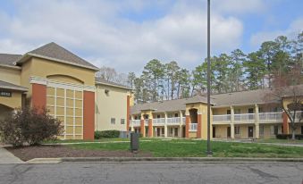 Suburban Studios Raleigh - Crabtree Valley