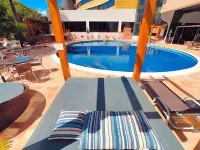 Continental Inn - piscina