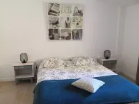 Gîte in Provence swimming pool Mas de charme Hoteles en Le Thor