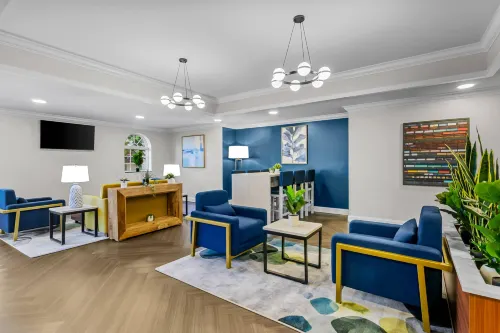 MainStay Suites Airport - Апартаменты