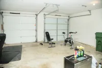 5 mins from the AT&T Stadium