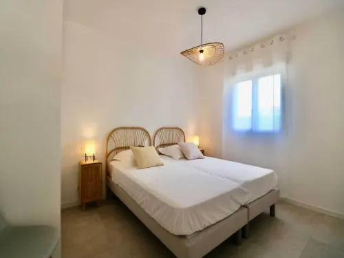 Bright House - AC - 2Br-4P - Gassin