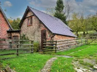 Cottage in Wales near Glyndwr's Way