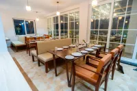 Zip By Spree Hotels Madhuram Haldwani - breakfast