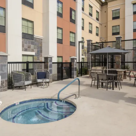 Homewood Suites by Hilton Phoenix North-Happy Valley