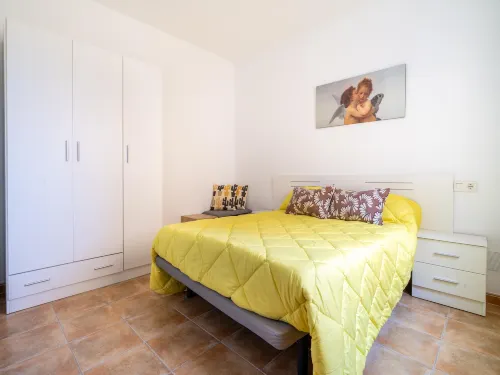 Apartment near the beach with sea views