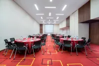 Holiday Inn Express JAKARTA PLUIT CITYGATE by IHG - Business