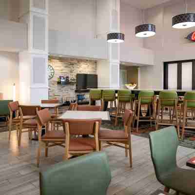 Hampton Inn & Suites la Crosse/Downtown, WI Dining/Meeting Rooms