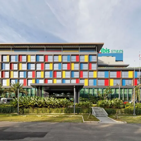 Ibis Styles Batam Nagoya
