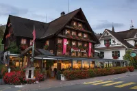 Chalet-Hotel Lodge - Swiss-Chalet Merlischachen - Pet friendly