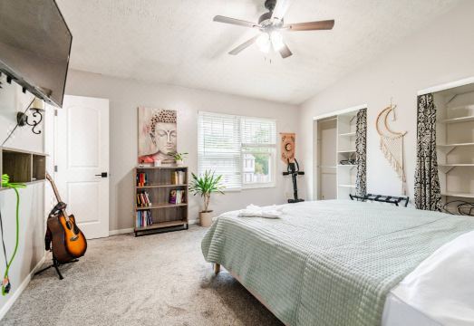 모던 보헤미안 수영장