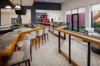 DoubleTree by Hilton Boston - Andover - Bar