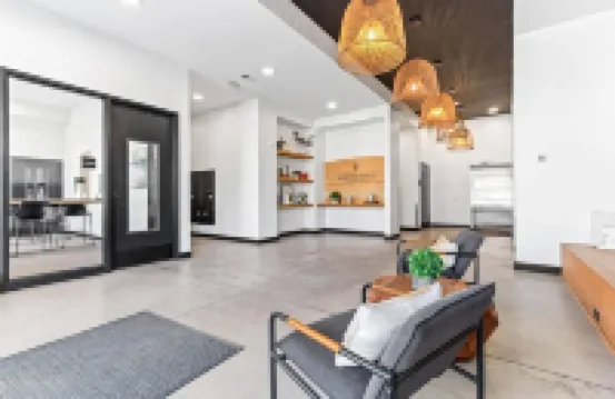 Sleek & Urban 1 Bed 1 Bath with Gym, Wi-fi & Patio