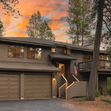 Tanner by Avantstay Modern Cascades Escape