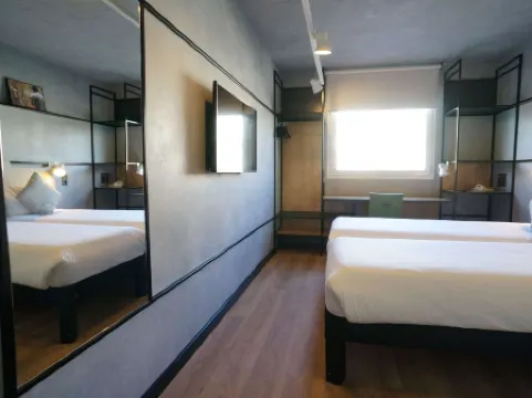 Ibis Barcelona Castelldefels