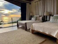 Villa Del Mar 2. 180°, Spectacular Ocean View, Gated Community Hotels in Dominical