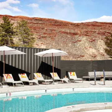 Slackline Moab, Outset Collection by Hilton Hotels near Lions Park