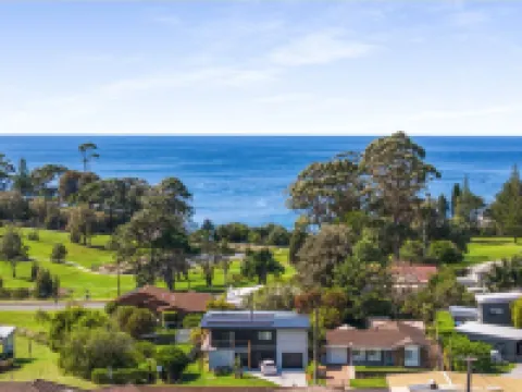 Mollymook Ocean View Motel - Welcoming Guests 18 Years and Older Hotels in Mollymook