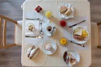 Idea Hotel Piacenza - Morgenmad