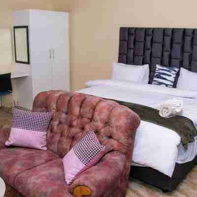 Sitir Guest Villa 21 Elizabeth Avanue Linmeyer Jhb Rooms