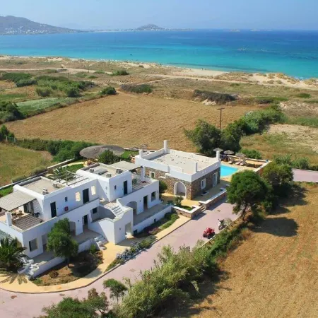 Plaka Hotel II