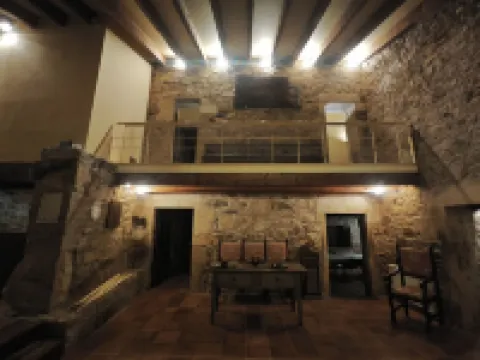 Casa O Cruceiro de Aguiar Hoteles en Deza