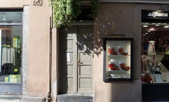 Vertical Garden Studio