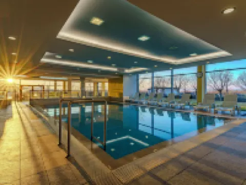 Club218 Wellness Apartments Hotels in Siofoki