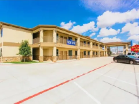 Palace Inn Conroe Hotels in Conroe