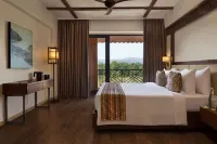 The Fern Lonavala, Series by Marriott - pemandangan pegunungan
