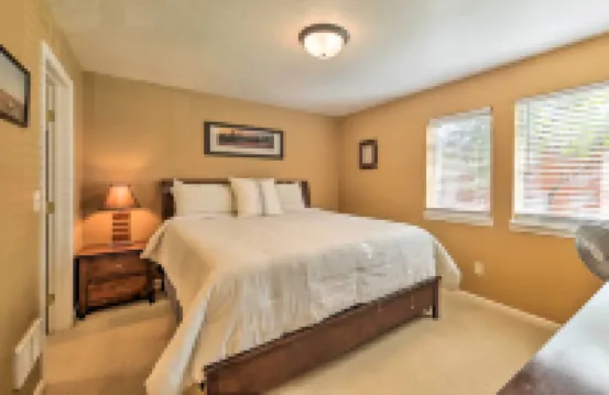 ใกล้สกีและเดินป่า: รีทรีทเชิญชวนในวิคเตอร์!