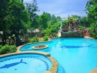 Potipot Gateway Resort Hotels in Candelaria