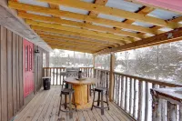 Cozy Catskills Home w/ Pond on 2 Acres! - Wifi