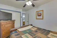 Hike & Bike: Red River Condo Near Fishing! - Lejligheder