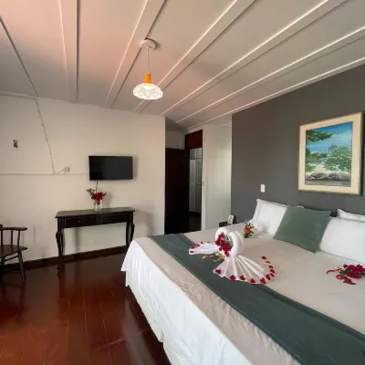Dom Aquino Hotel e Gastronomia Hotels near Calçadão de Ponta Negra - Natal RN
