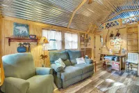 Hike the Ouachitas! Remote Mtn Hideaway w/ Trails
