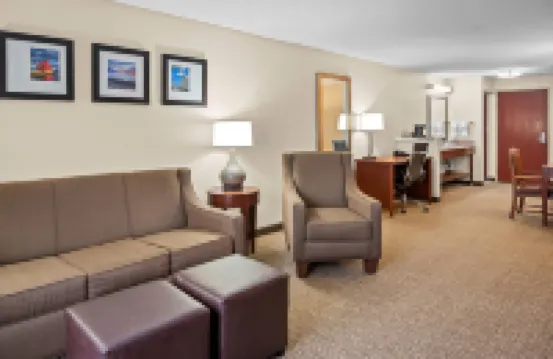 Comfort Suites Grandville - Grand Rapids SW