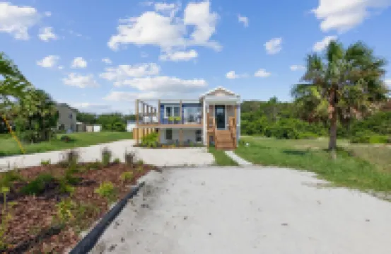 Blueberry Dunes Beach Cottage - Pet Friendly - Pool