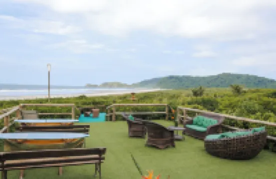 格拉加艮沖浪度假酒店