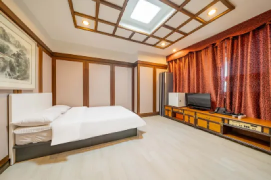 Sokcho Sumisan โรงแรมใน