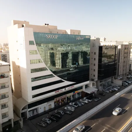 Skoop Hotel Jeddah Отели рядом с достопримечательностью «Банкетный зал Refan Jeddah»