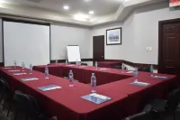 坦皮科多拉達區希爾頓歡朋酒店